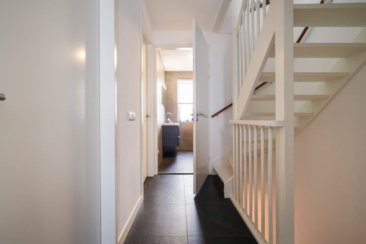 Spacious Family Home with South-Facing Garden in Landgoed Driessen — 21