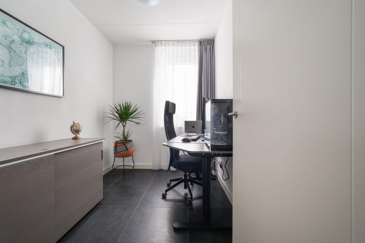 Spacious Family Home with South-Facing Garden in Landgoed Driessen — 31