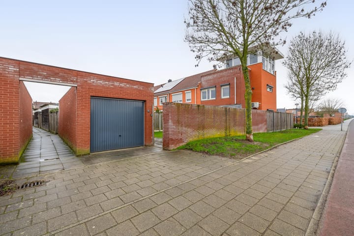 Foto 2 van Carneool 46