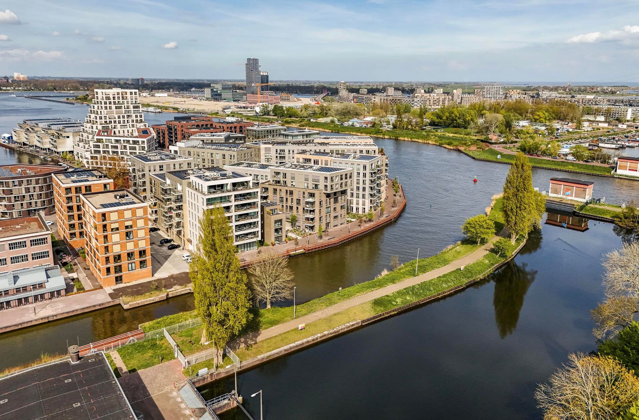 Foto 36 van Nieuwevaartweg 3