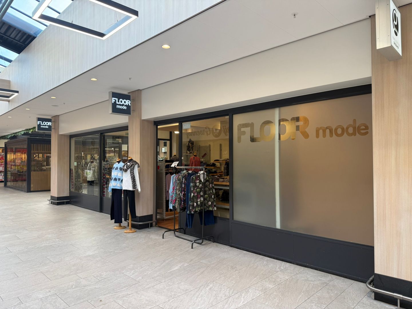 View photo 3 of Groenhof 150-A