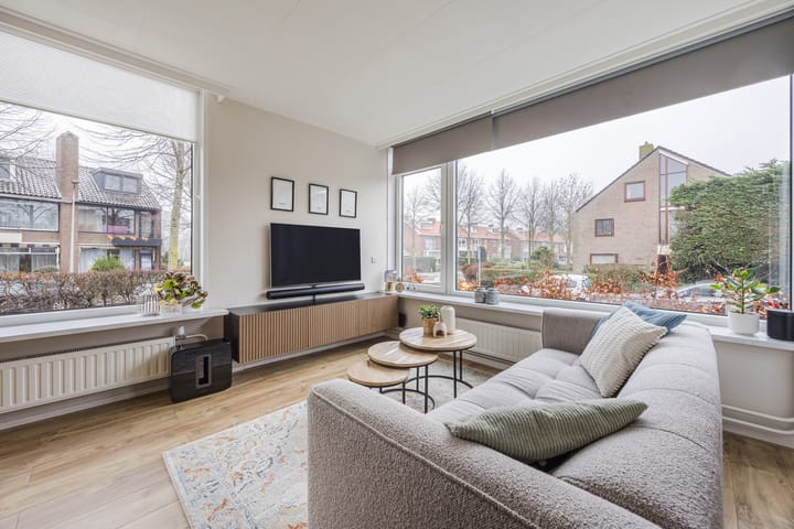 Foto 2 van Prins Bernhardlaan 1