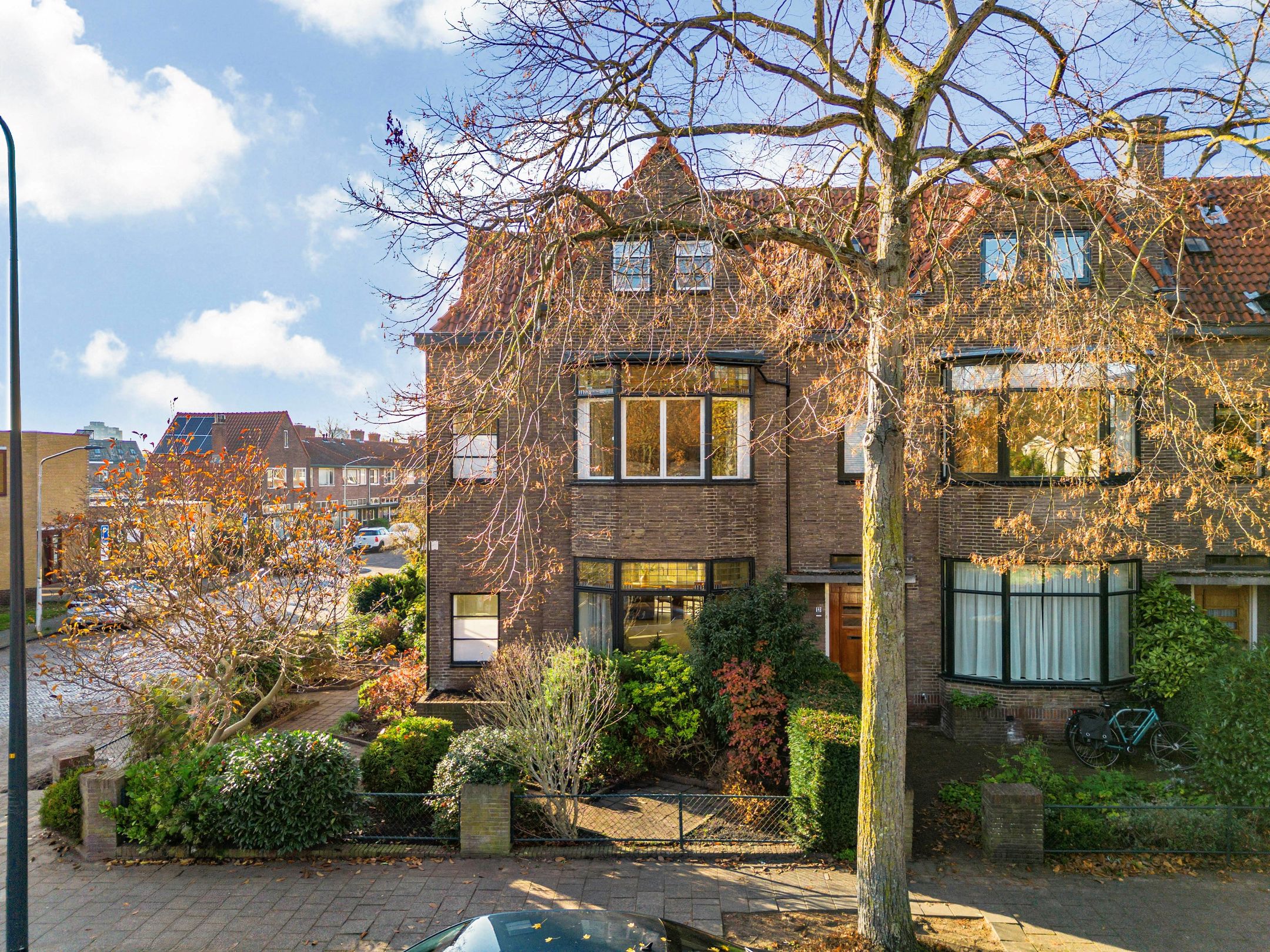 Bloemistenlaan 46, Leiden