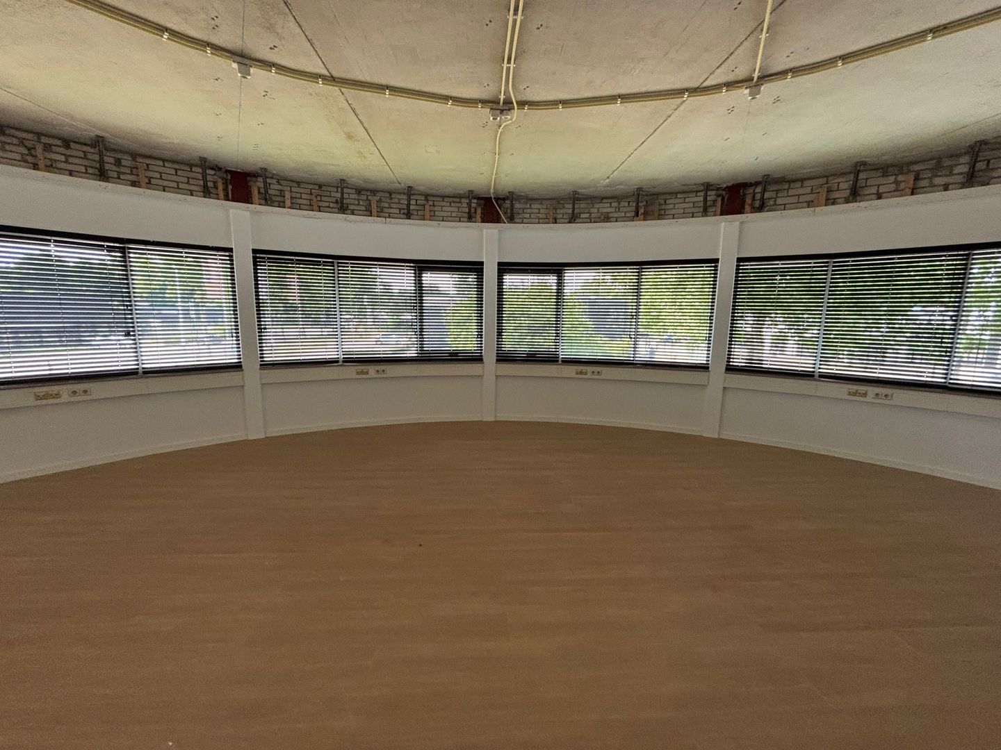 Bekijk foto 3 van van den Bergsweg 3-7