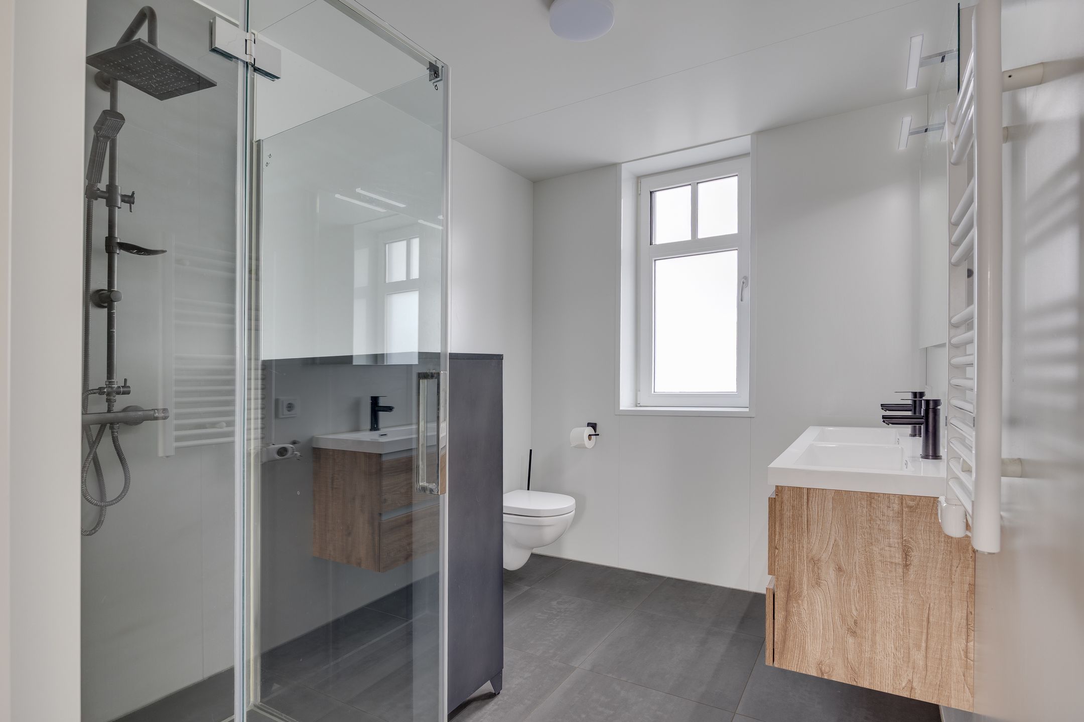 Photo 30 of Soesterweg 566-G