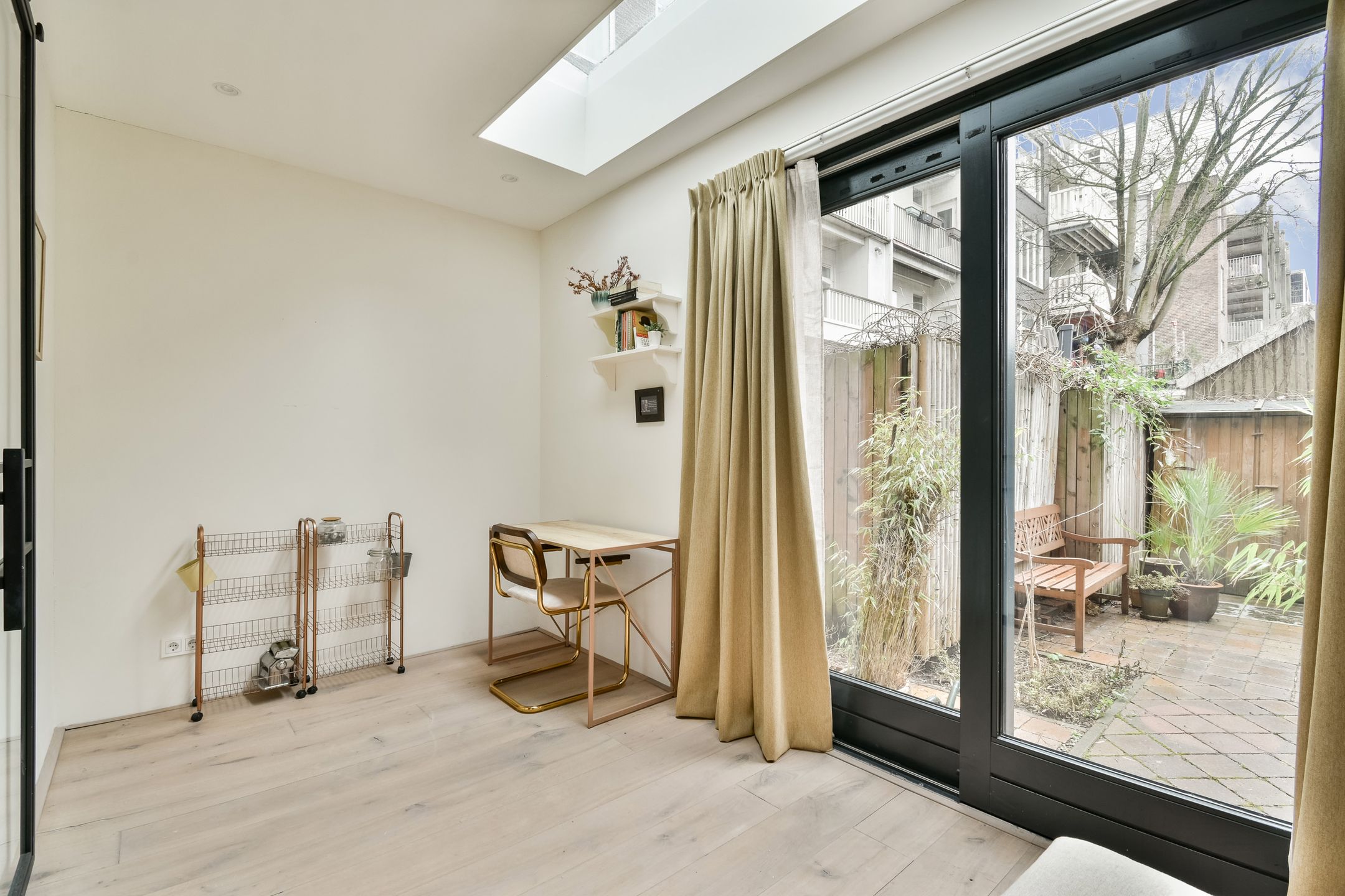 Photo 9 of Lodewijk Tripstraat 26-H