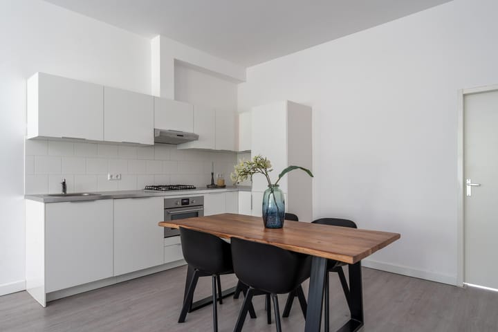 Appartement te koop: Spoorsingel 88B, Rotterdam