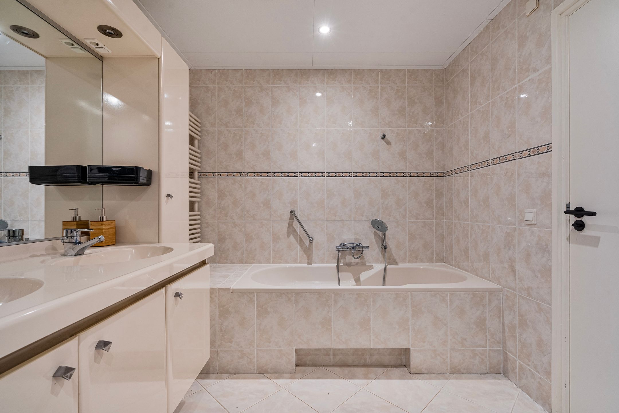 Foto 15 van Diederikstraat 10