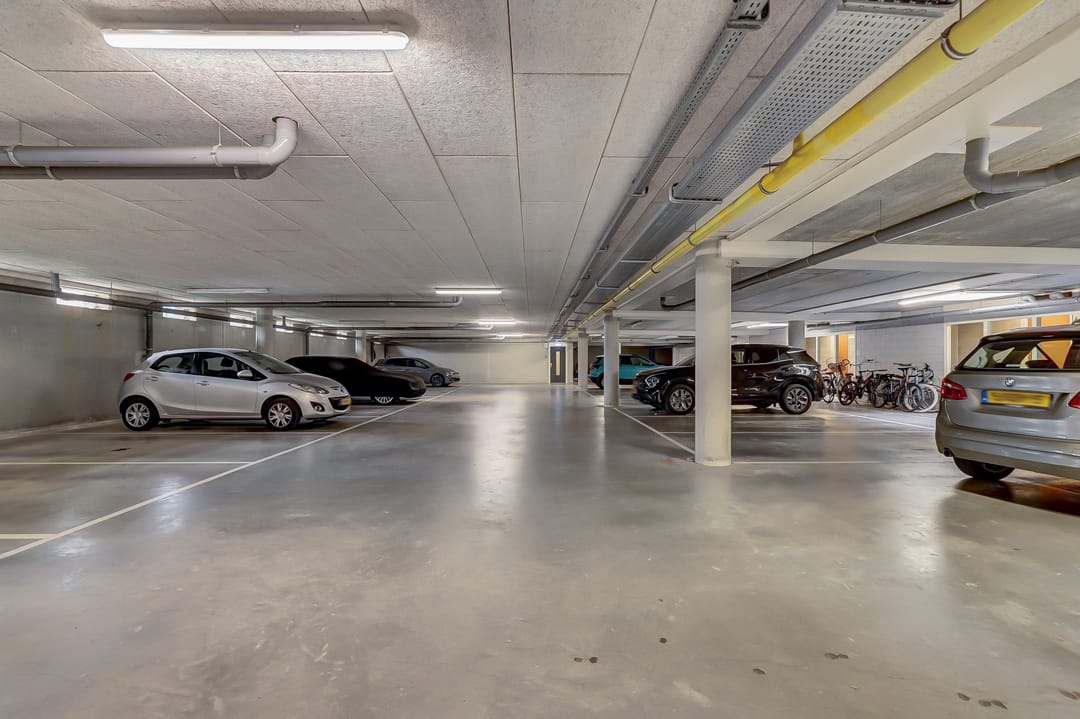 Photo 31 of Woestijnvalk 14