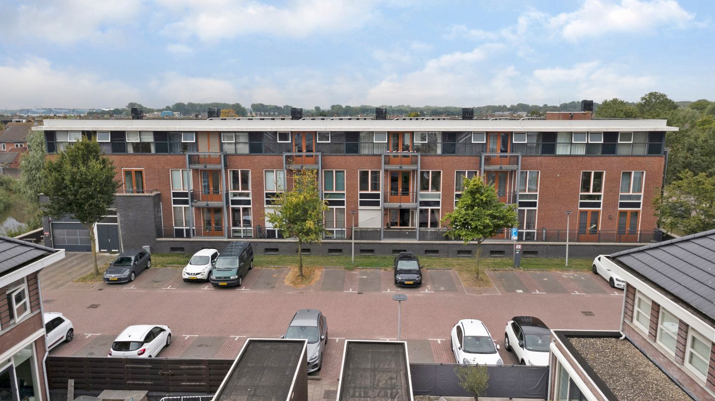 Photo 34 of Woestijnvalk 14