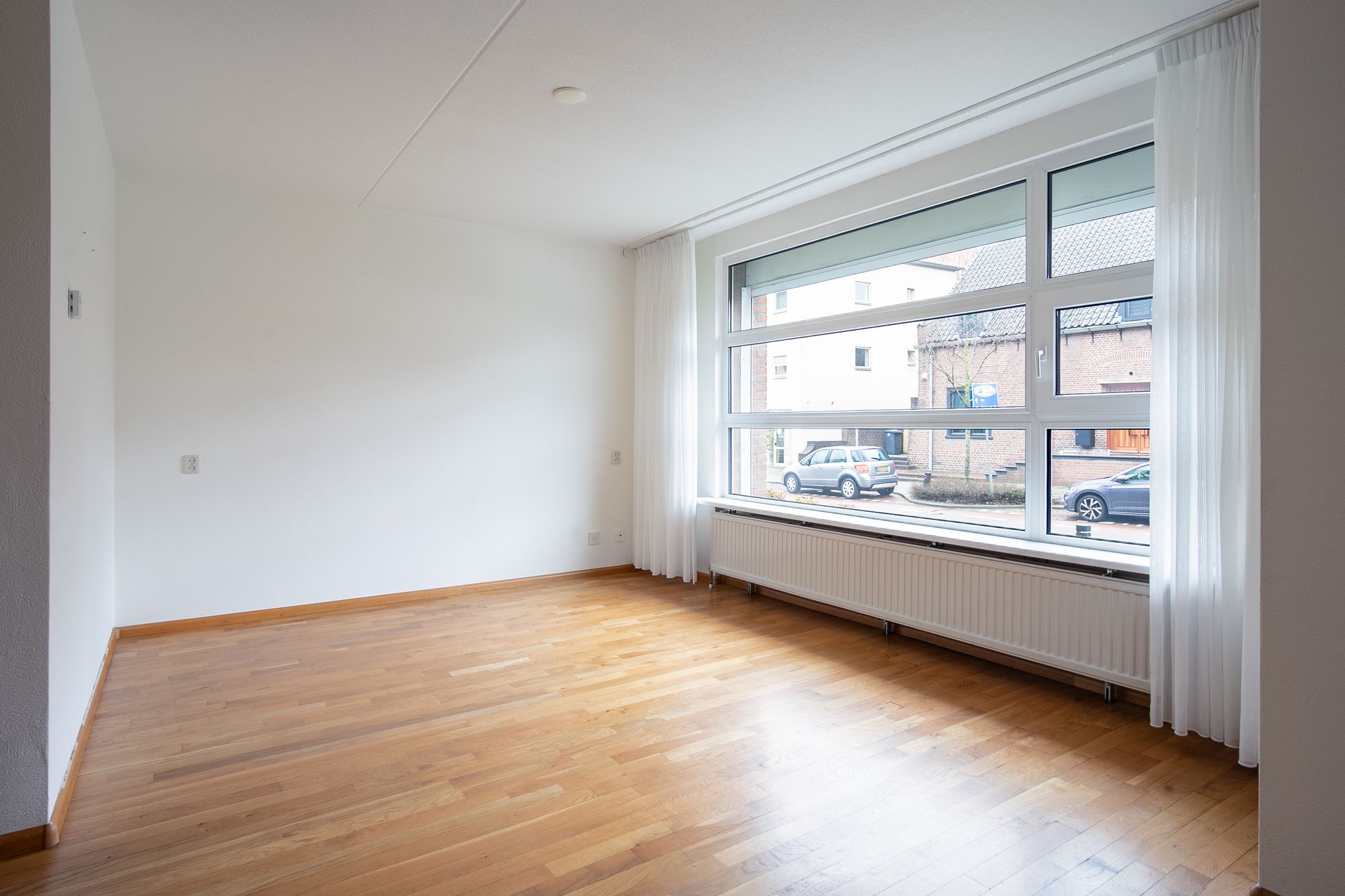 Photo 12 of Raadhuisstraat 4-B