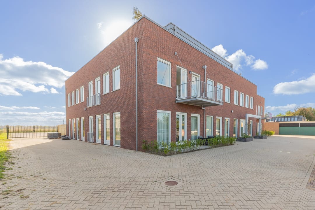 Photo 2 of 1e Loosterweg 42-K