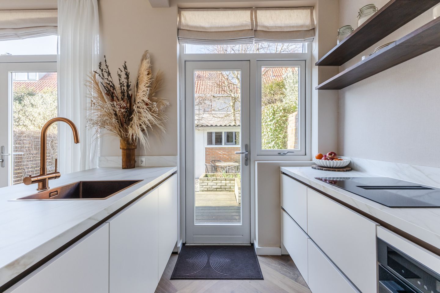 Photo 19 of Van Houtenkade 42