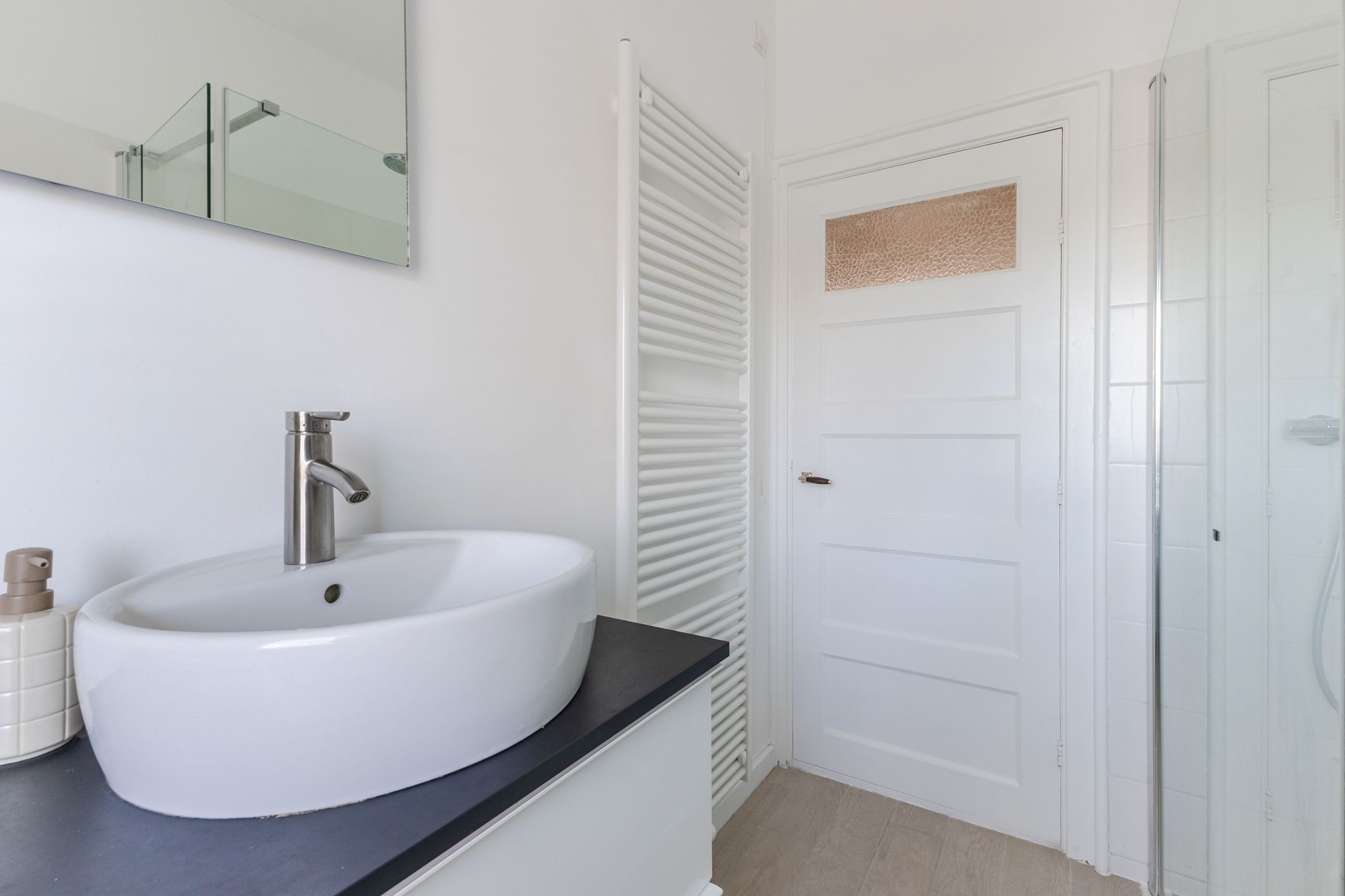 Photo 33 of Van Houtenkade 42