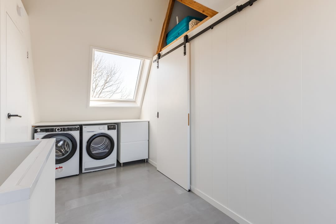 Photo 37 of Van Houtenkade 42