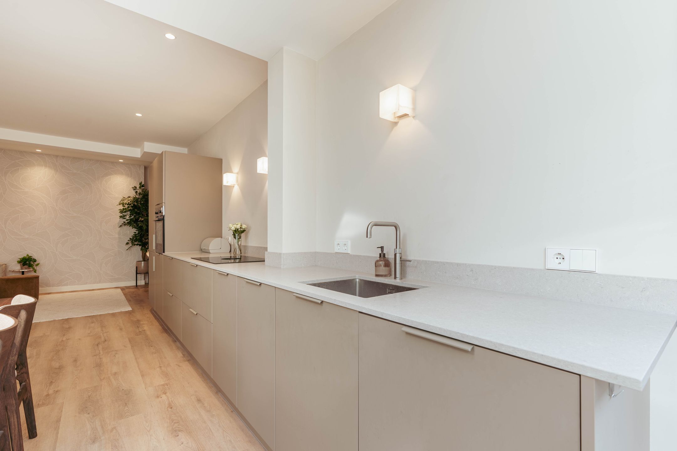 Foto 6 van John Franklinstraat 67-H