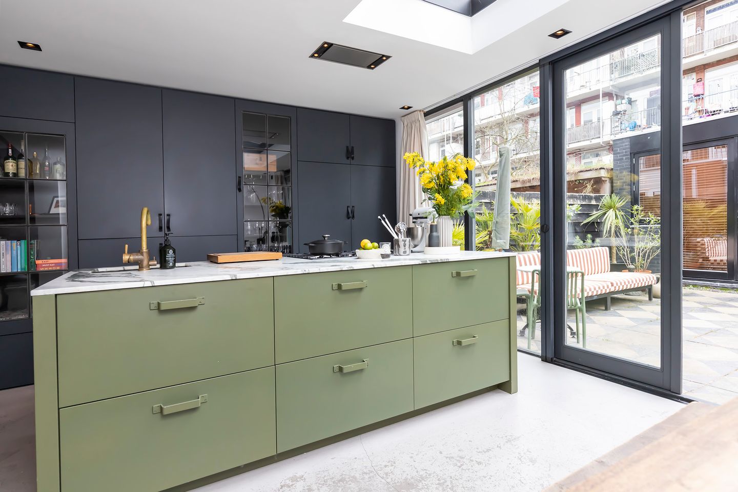 Photo 4 of Crynssenstraat 54-H