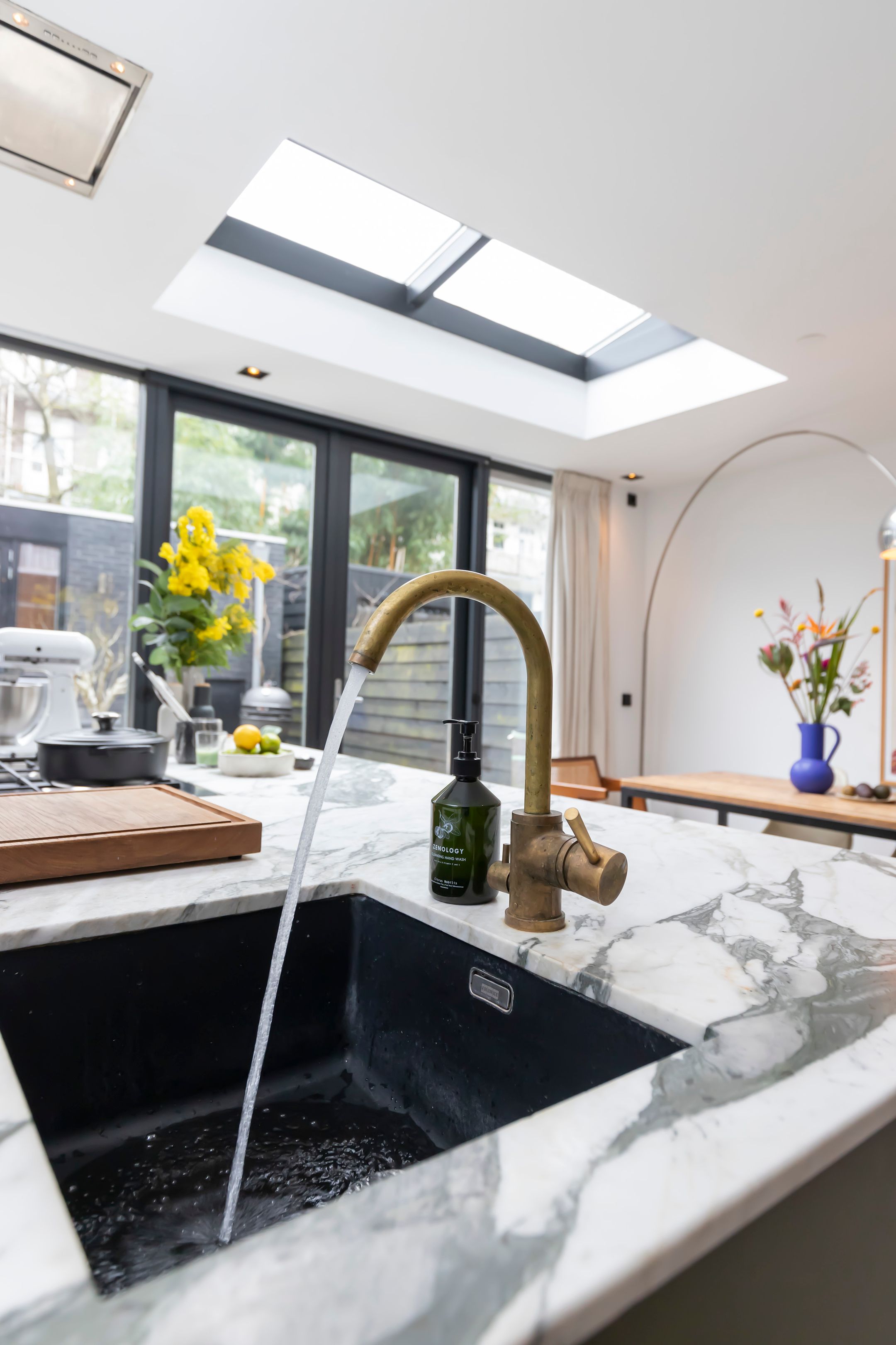 Photo 6 of Crynssenstraat 54-H