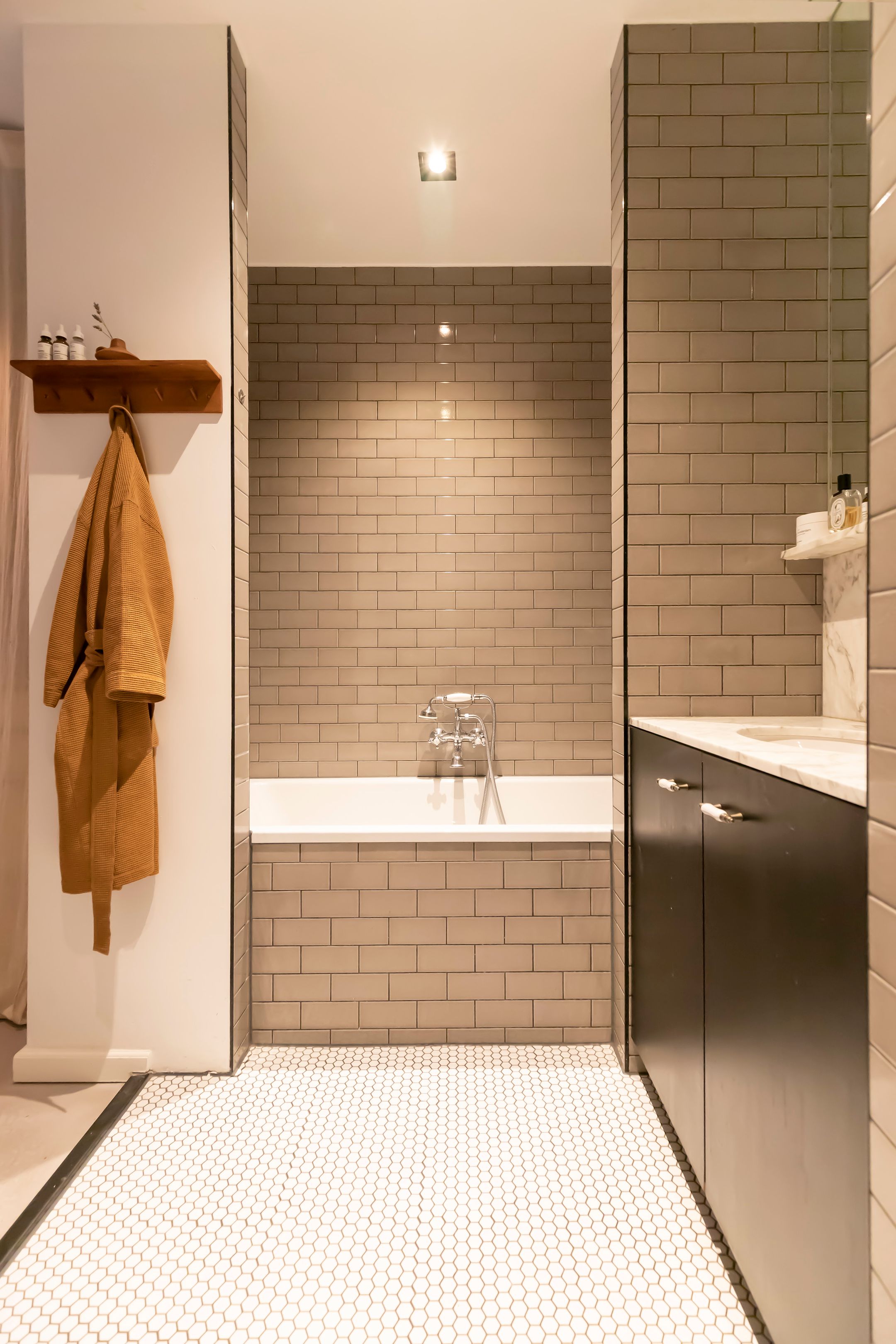 Photo 21 of Crynssenstraat 54-H