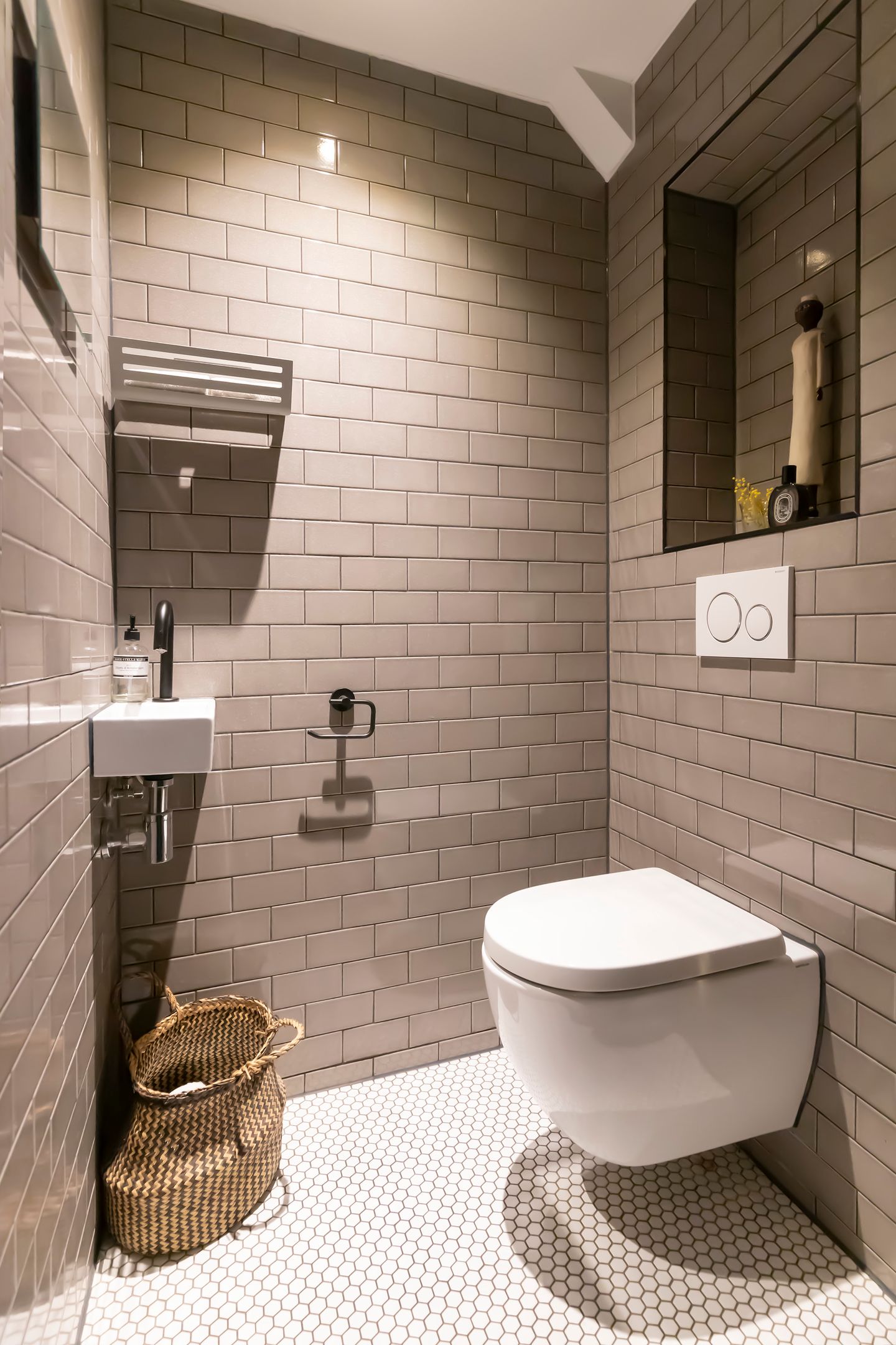 Photo 25 of Crynssenstraat 54-H