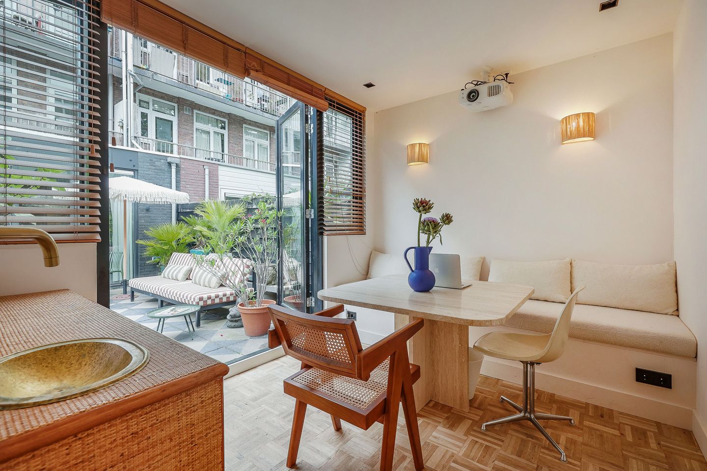 Photo 29 of Crynssenstraat 54-H