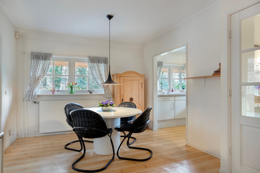 Photo 11 of Berghumerstraat 36