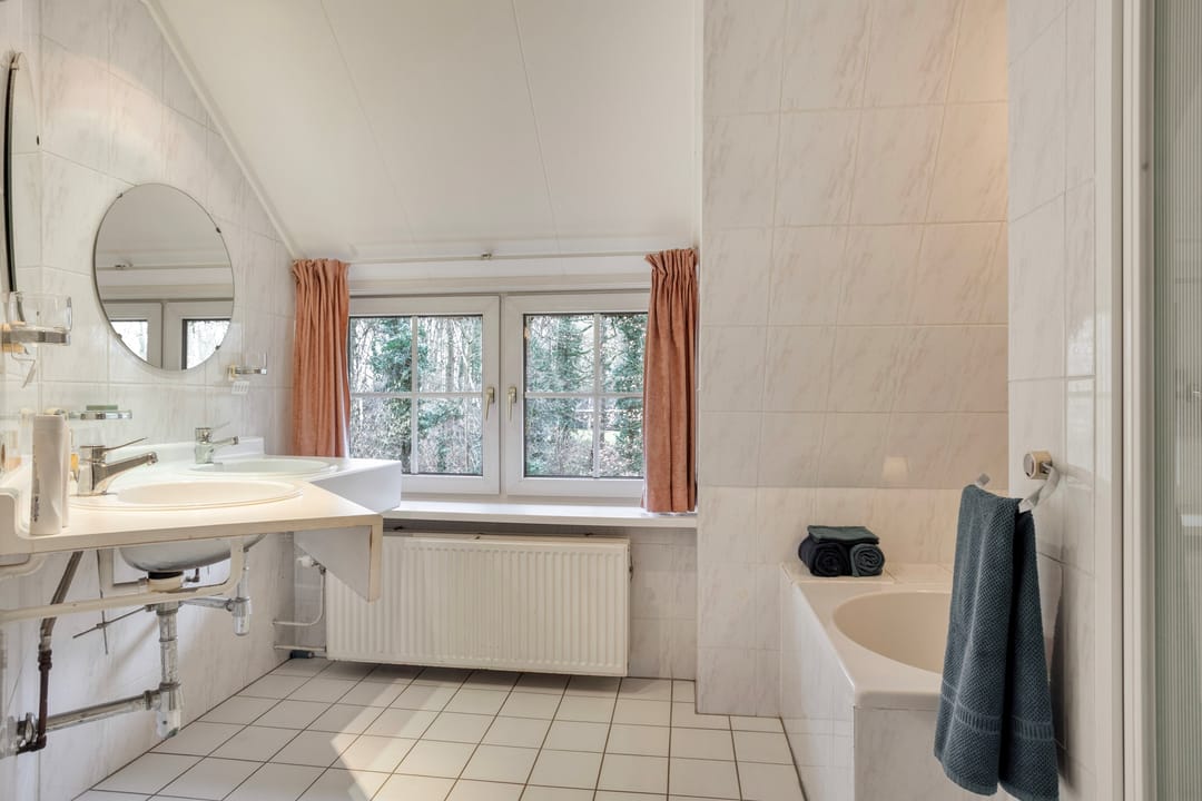 Photo 26 of Berghumerstraat 36