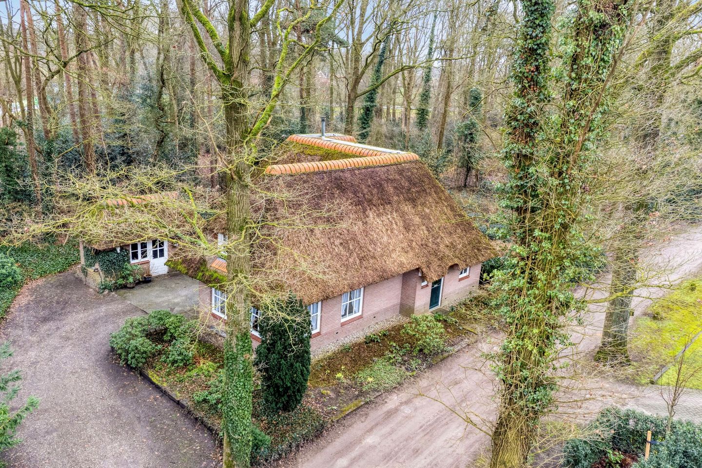 Photo 50 of Berghumerstraat 36