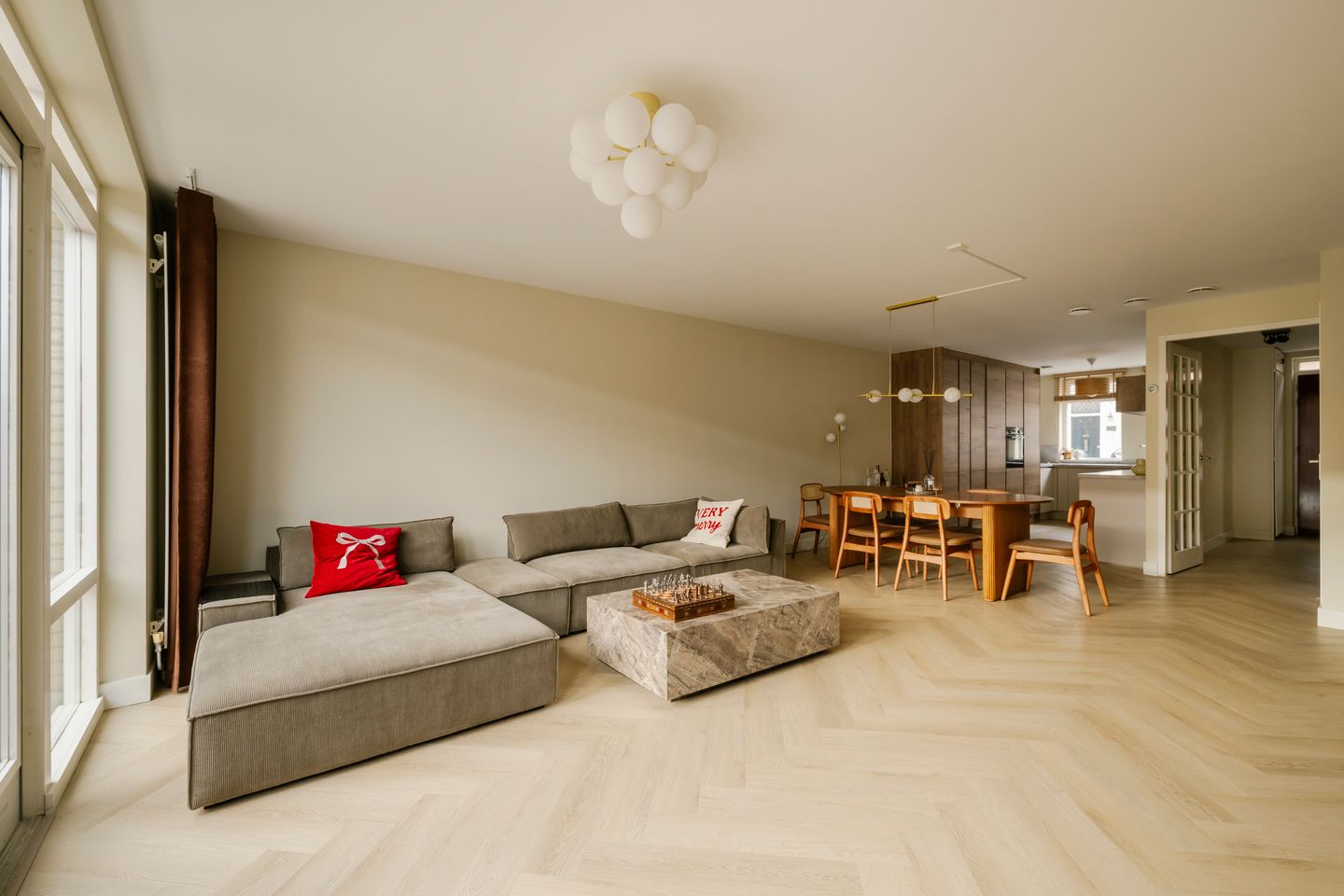 Foto 4 van A.L. Dyserinckstraat 61