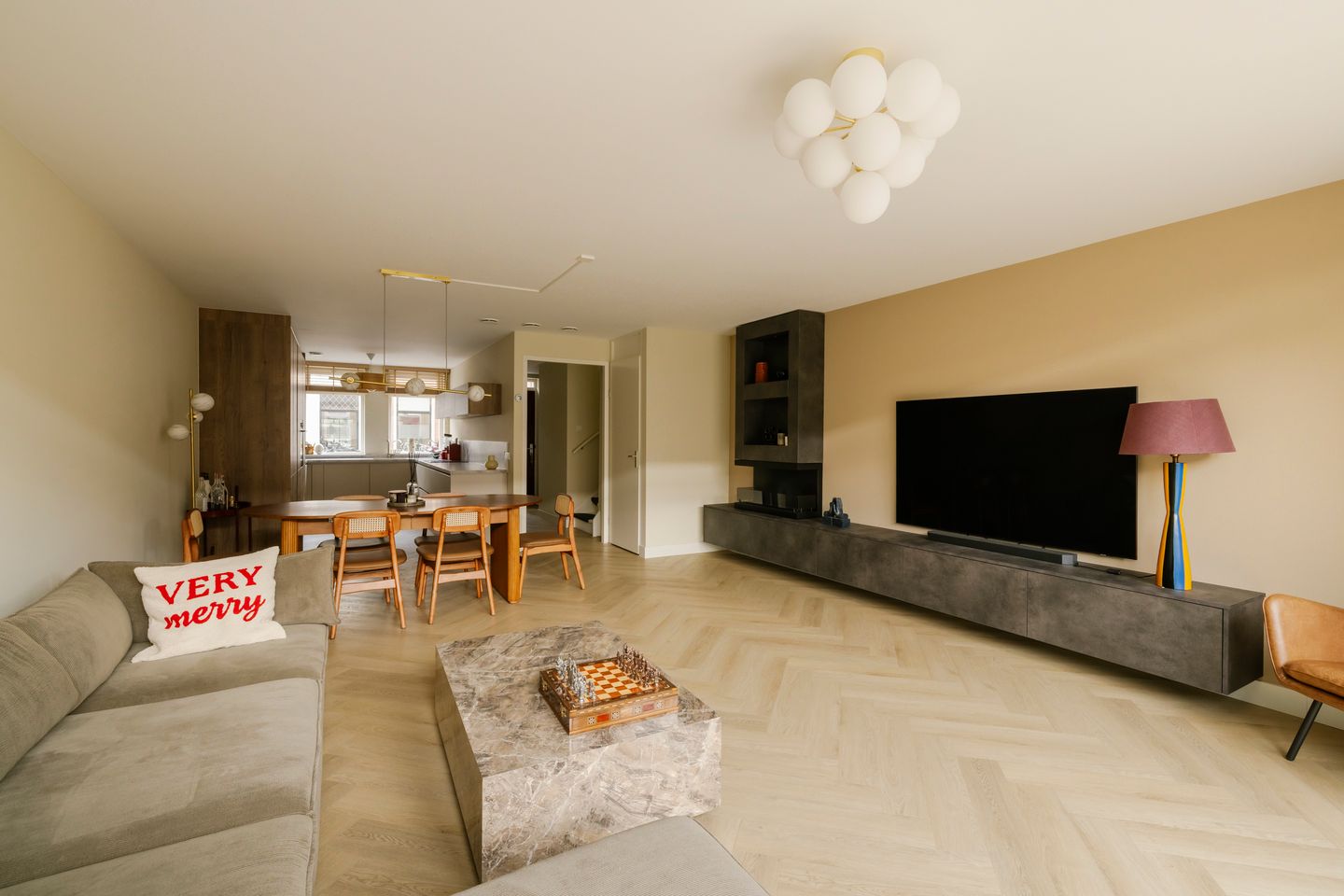 Foto 5 van A.L. Dyserinckstraat 61