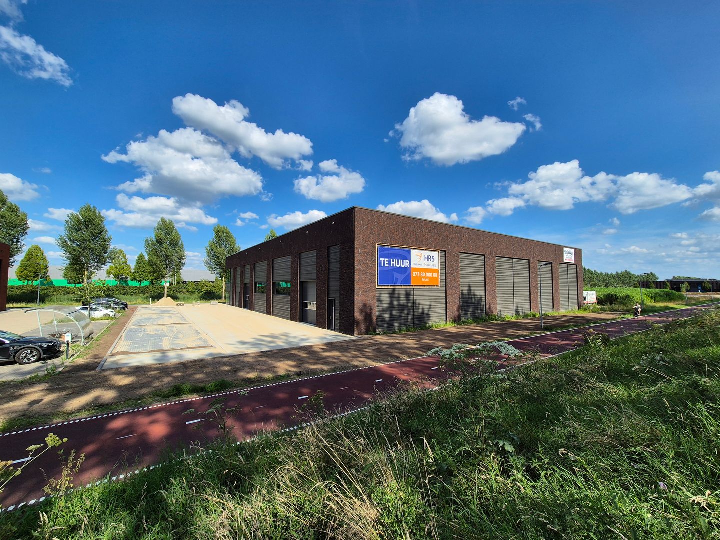 Bekijk foto 1 van Titaniumlaan 64