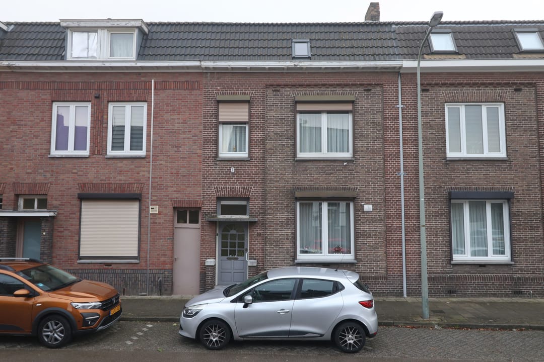 Photo 1 of Demertstraat 19