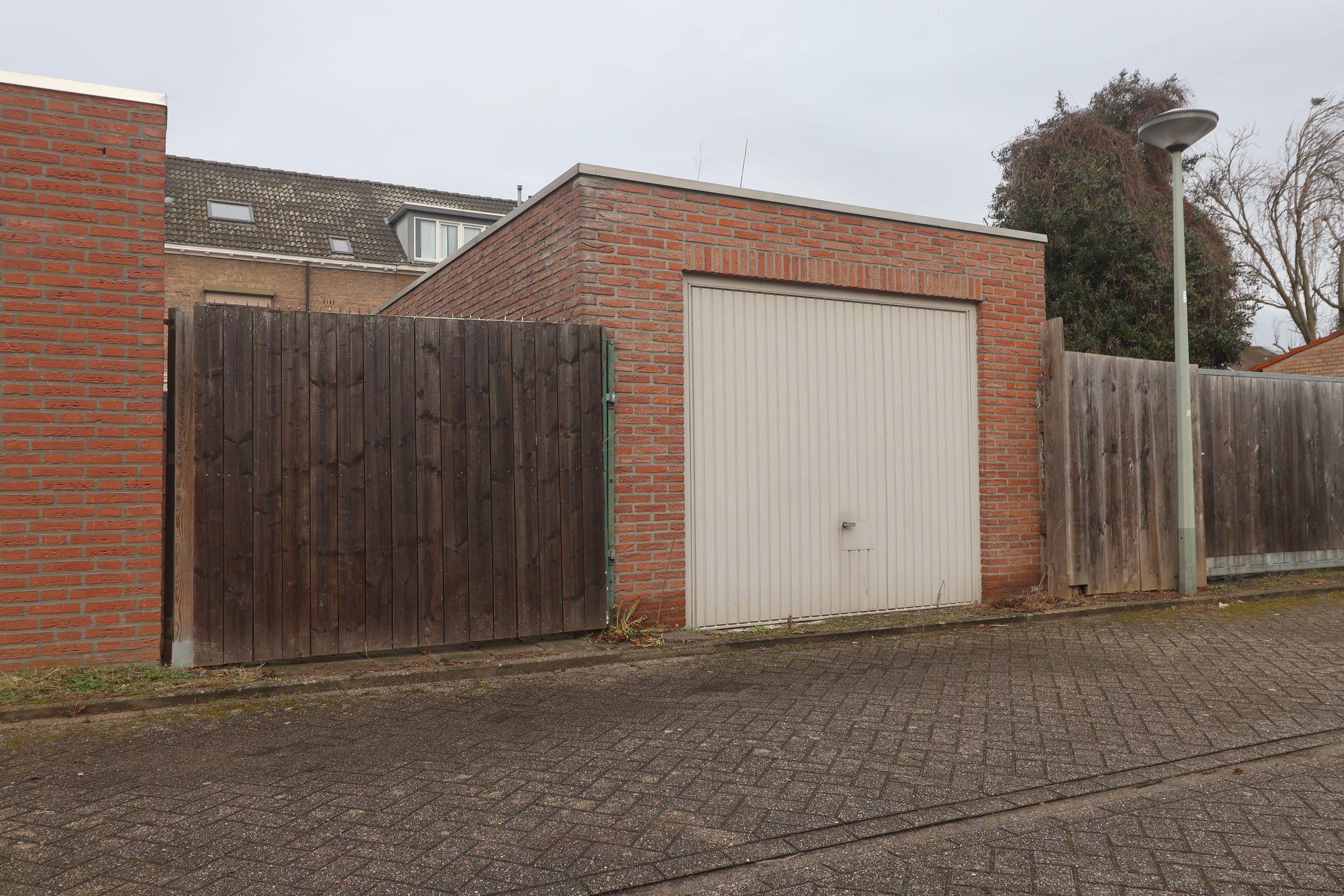 Photo 6 of Demertstraat 19