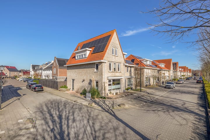 Foto 38 van Herman Heijermanssingel 82