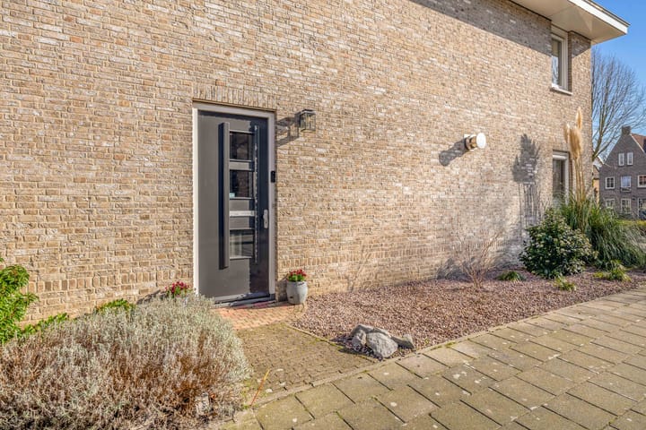 Foto 39 van Herman Heijermanssingel 82