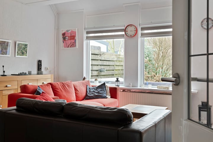 Sustainable Family Home with Water Views in Veendam — 23