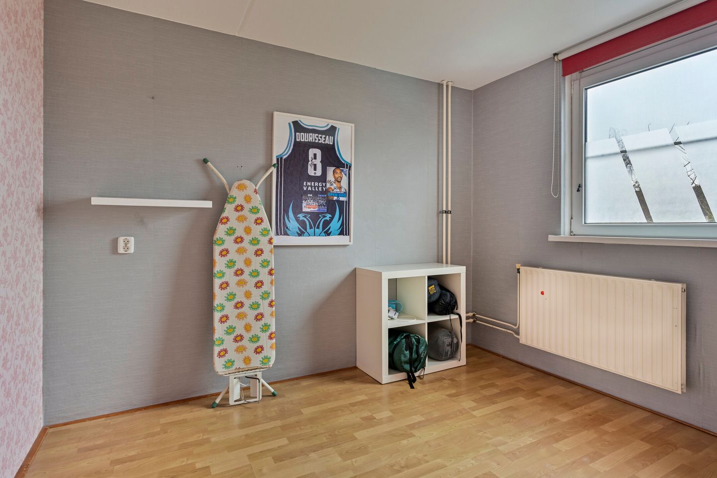 Sustainable Family Home with Water Views in Veendam — 57