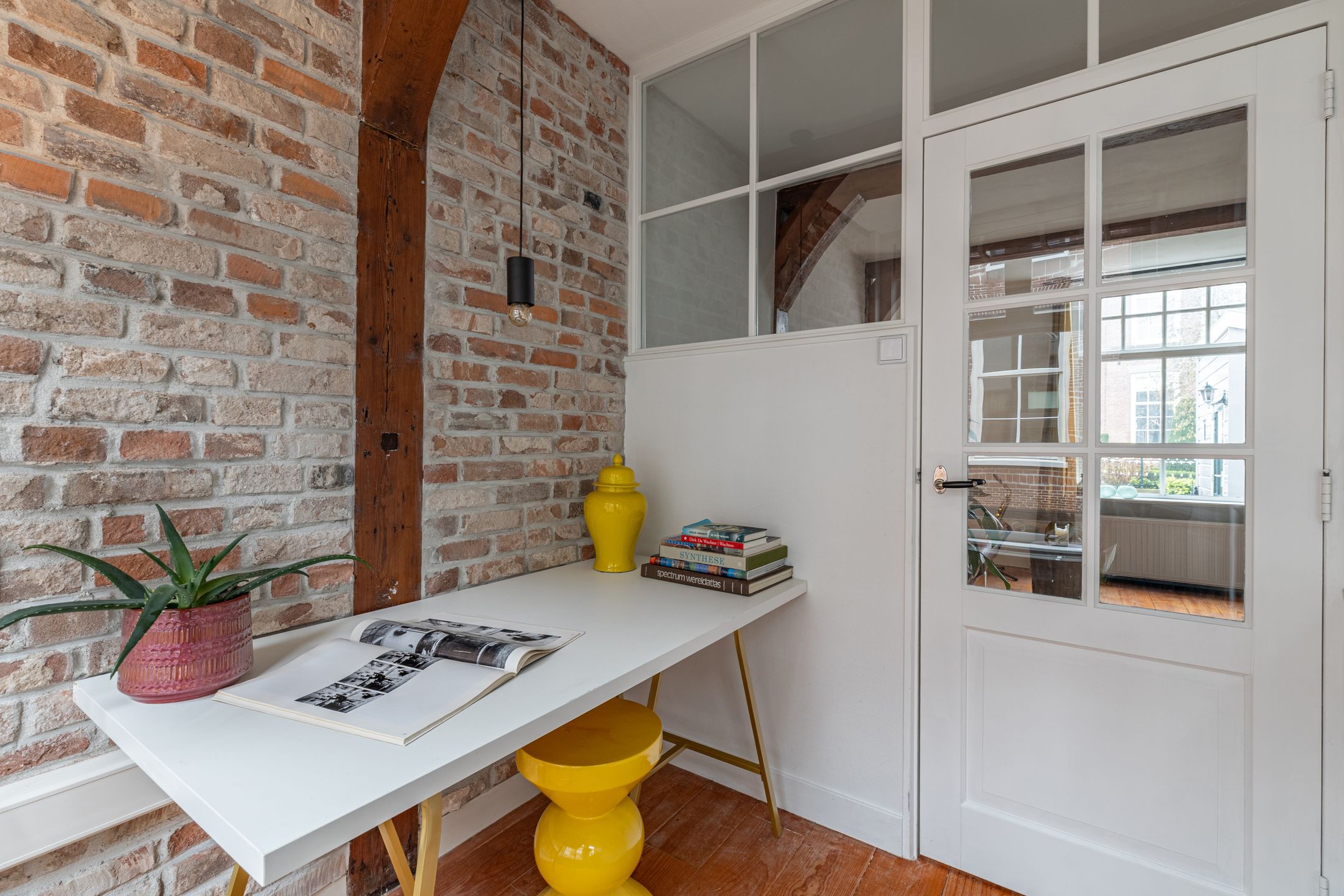 Foto 15 van Rechtestraat 29