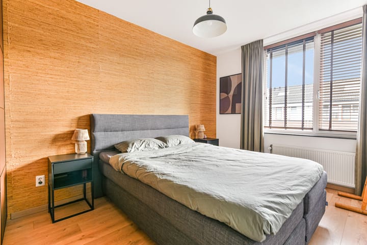 Spacious terraced house with four bedrooms in popular Vathorst — 41