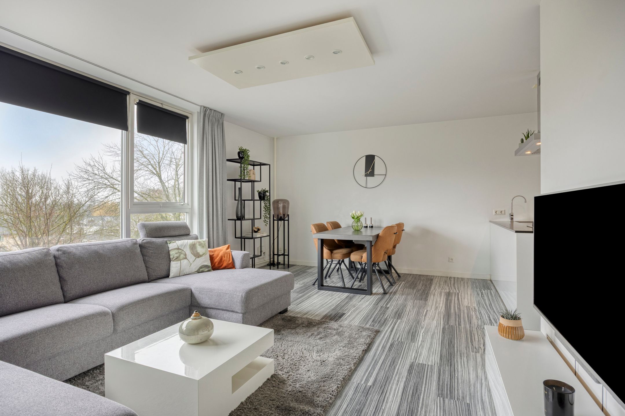 Photo 9 of Maalakker 50-A