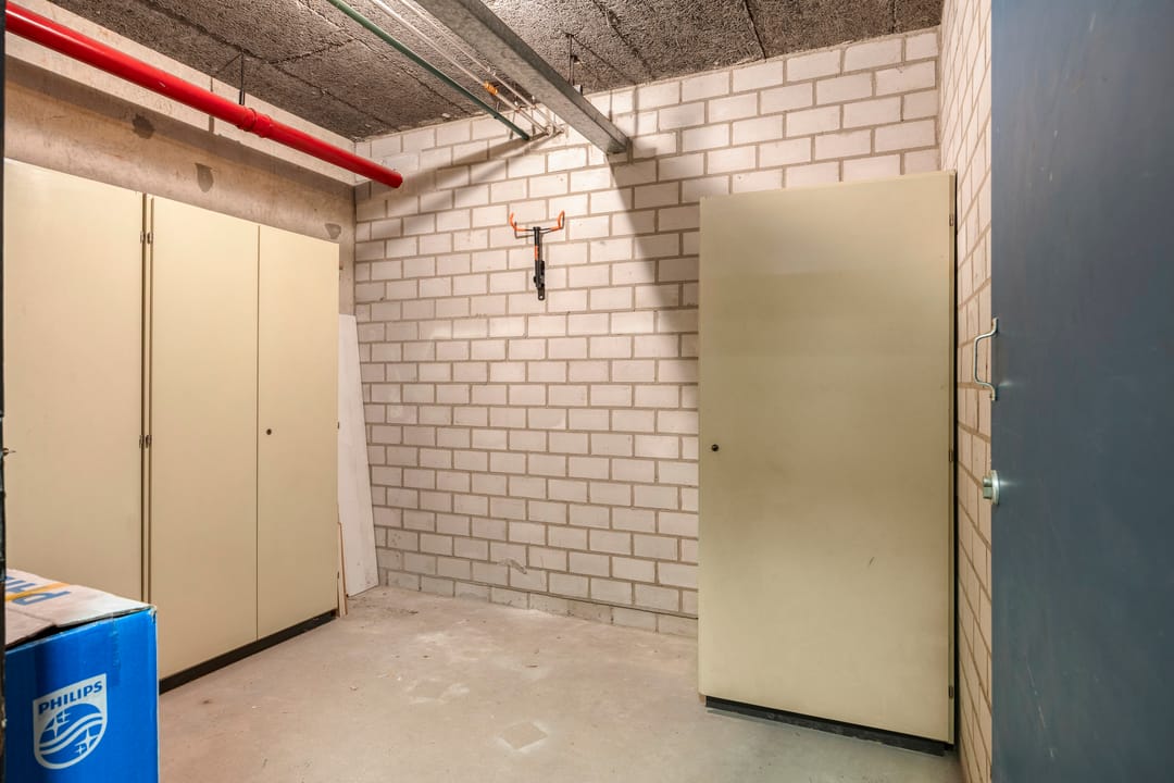 Photo 43 of Maalakker 50-A