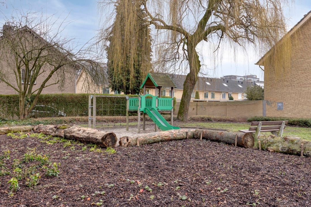 Photo 52 of Maalakker 50-A