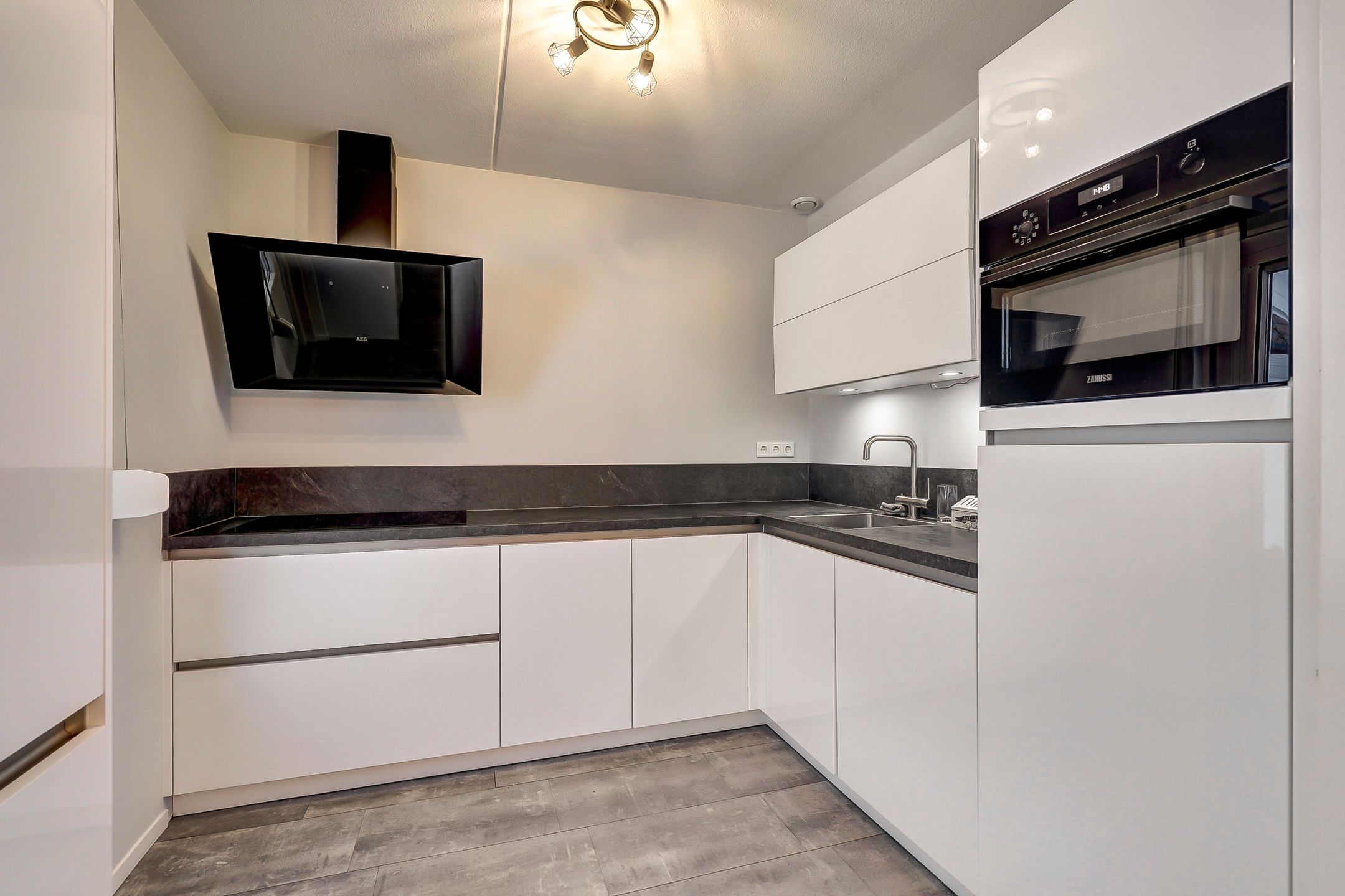 Foto 6 van Mahoniestraat 11