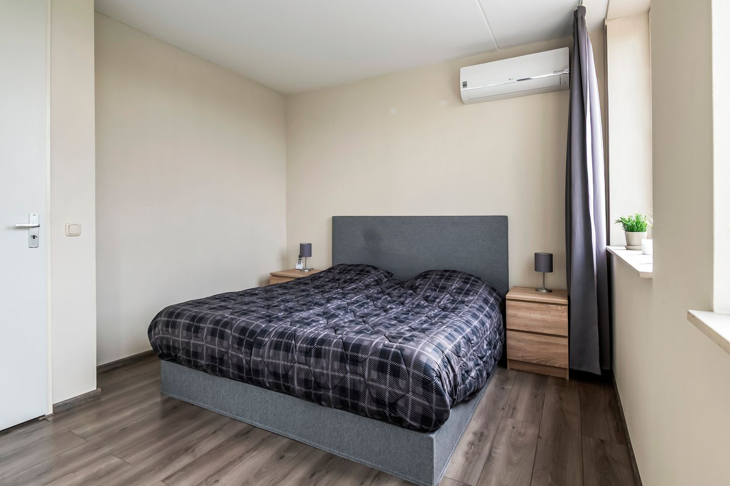 Foto 25 van Schullenhofstraat 80