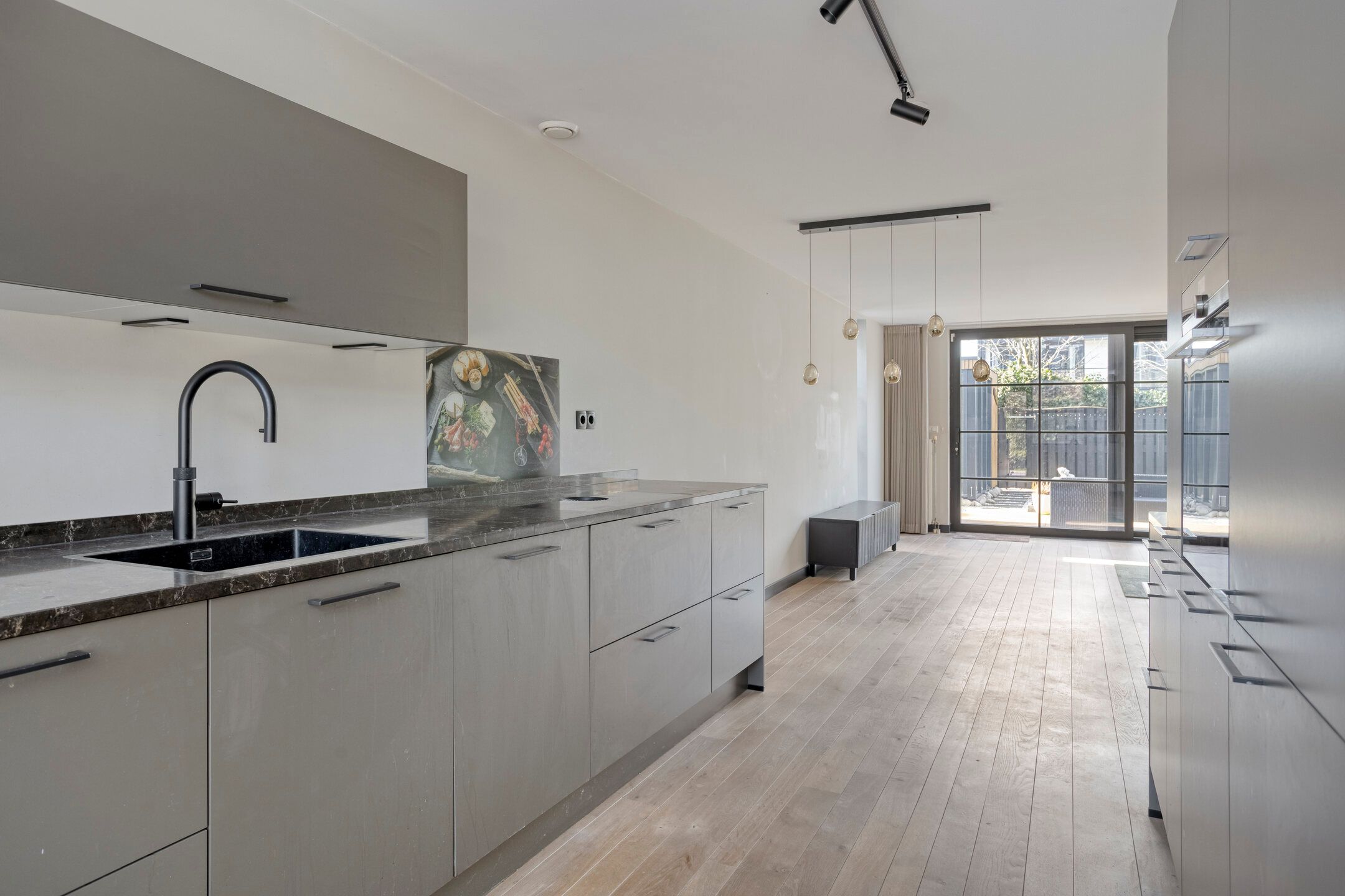 Foto 15 van Spletting 25