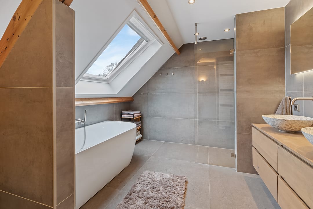 Photo 22 of Nieuw-Loosdrechtsedijk 73