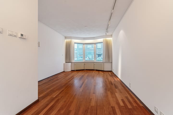 Photo 2 of Zonnebloemstraat 3