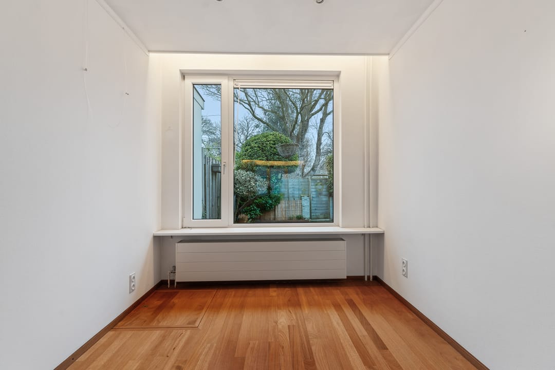 Photo 16 of Zonnebloemstraat 3