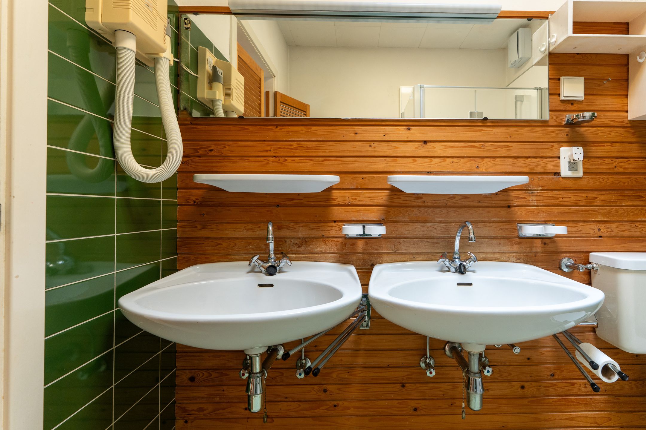 Photo 39 of Zonnebloemstraat 3