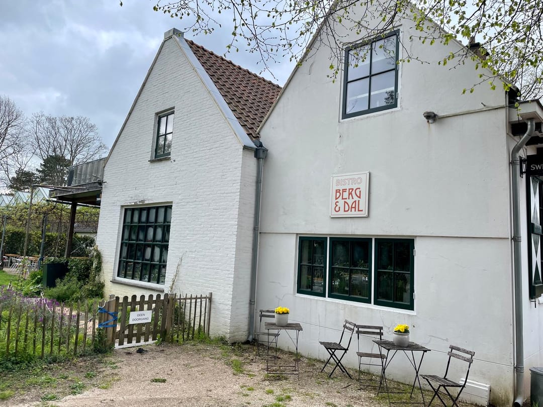 Photo 46 of Zonnebloemstraat 3